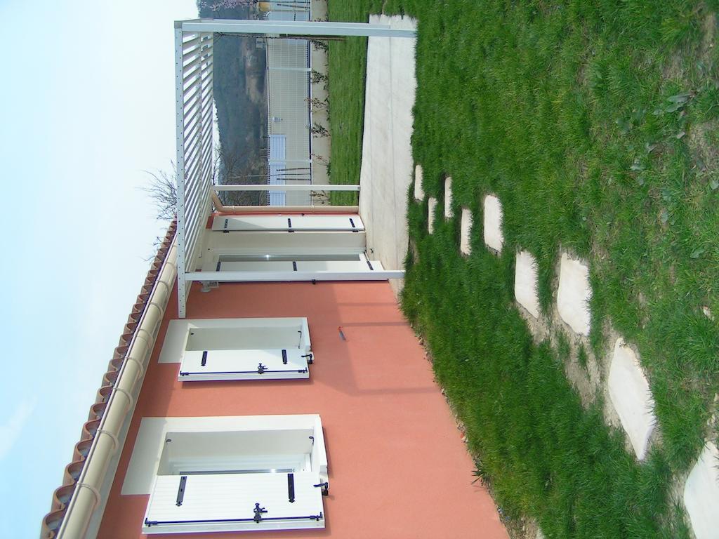 Aux Couleurs D'Ardeche Apartment วัลลงปงต์ดาร์ก ภายนอก รูปภาพ