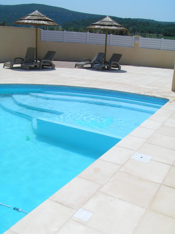 Aux Couleurs D'Ardeche Apartment วัลลงปงต์ดาร์ก ภายนอก รูปภาพ