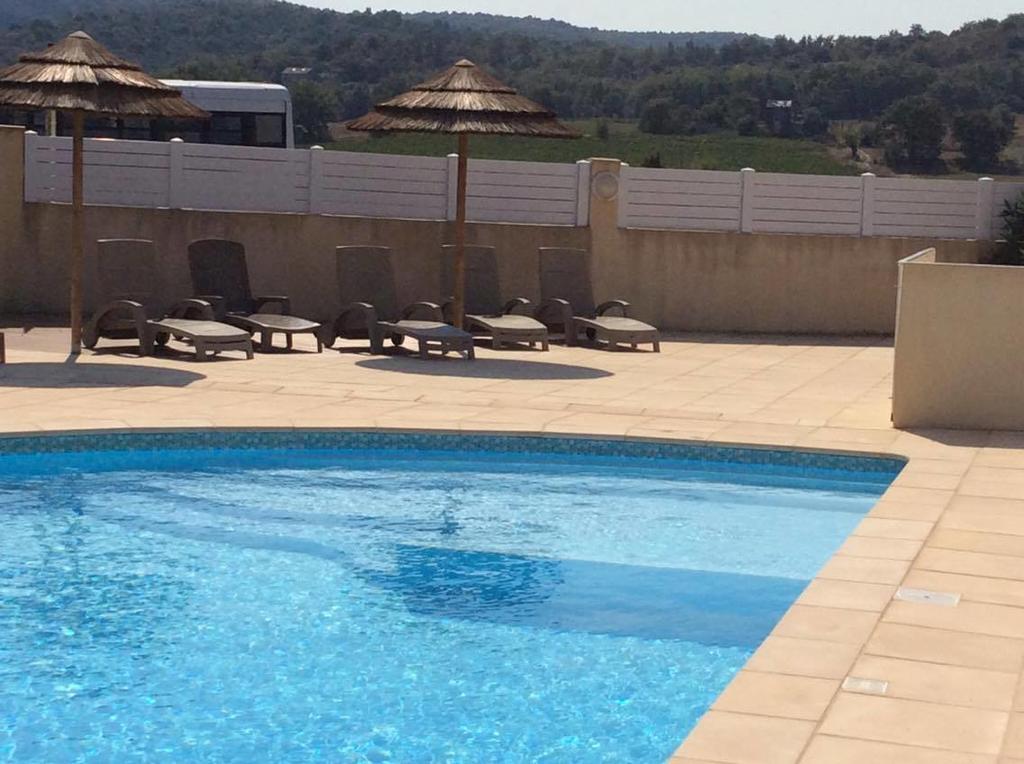 Aux Couleurs D'Ardeche Apartment วัลลงปงต์ดาร์ก ภายนอก รูปภาพ